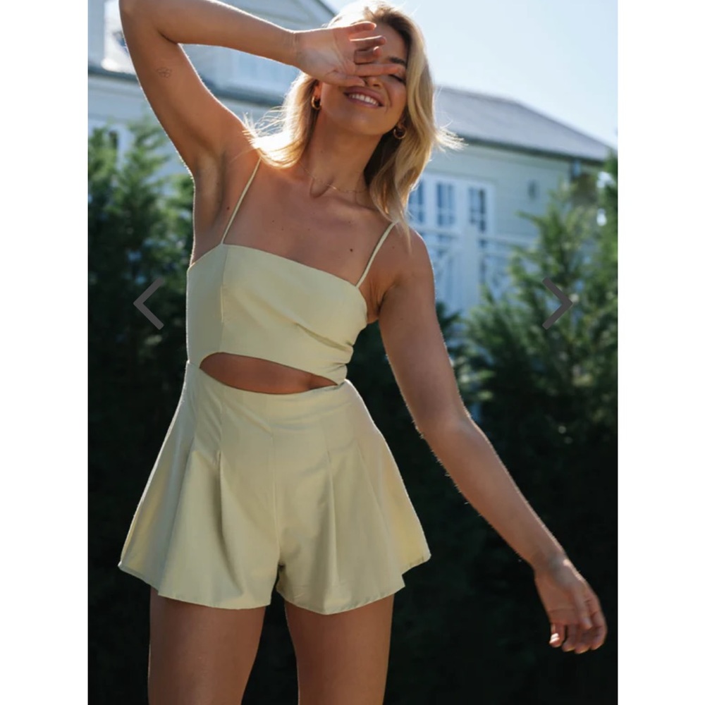 Mura boutique Juliet playsuit